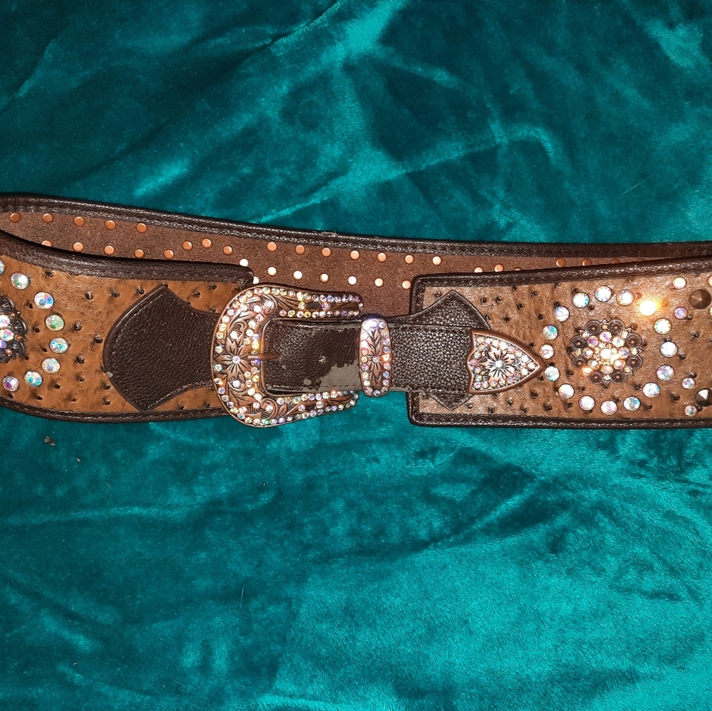 Ladies Western Over Belt